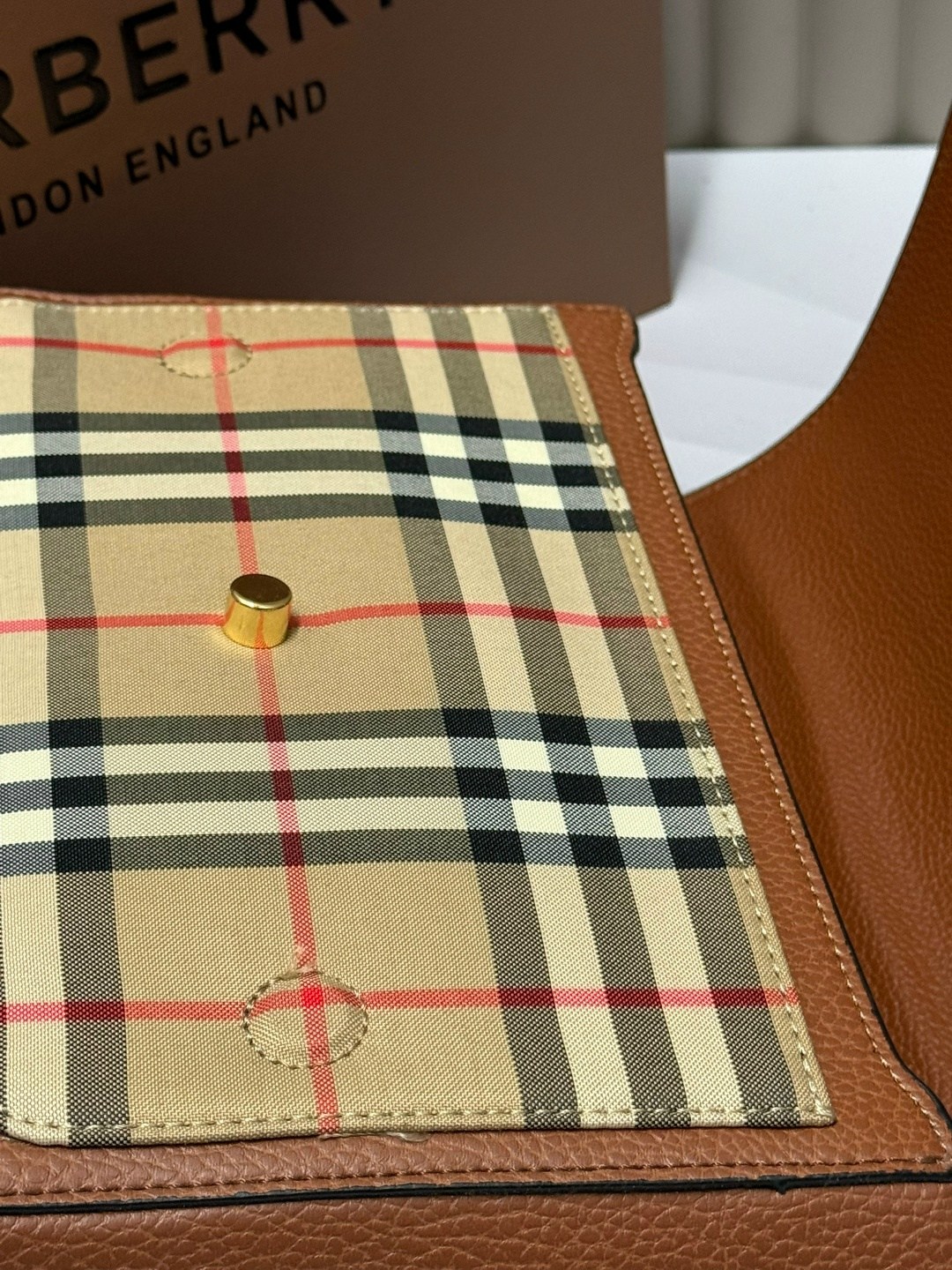 сумка burberry,burberry note medium сумка,burberry сумка на плечо,burberry сумка женская,сумки для женщин