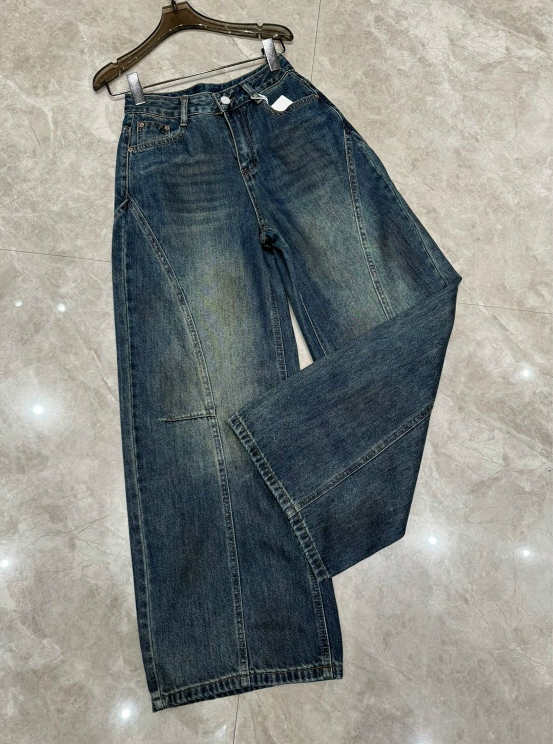 широкие джинсы,джинсы женские,стильные джинсы,джинсы джинсы,широкие женские джинсы