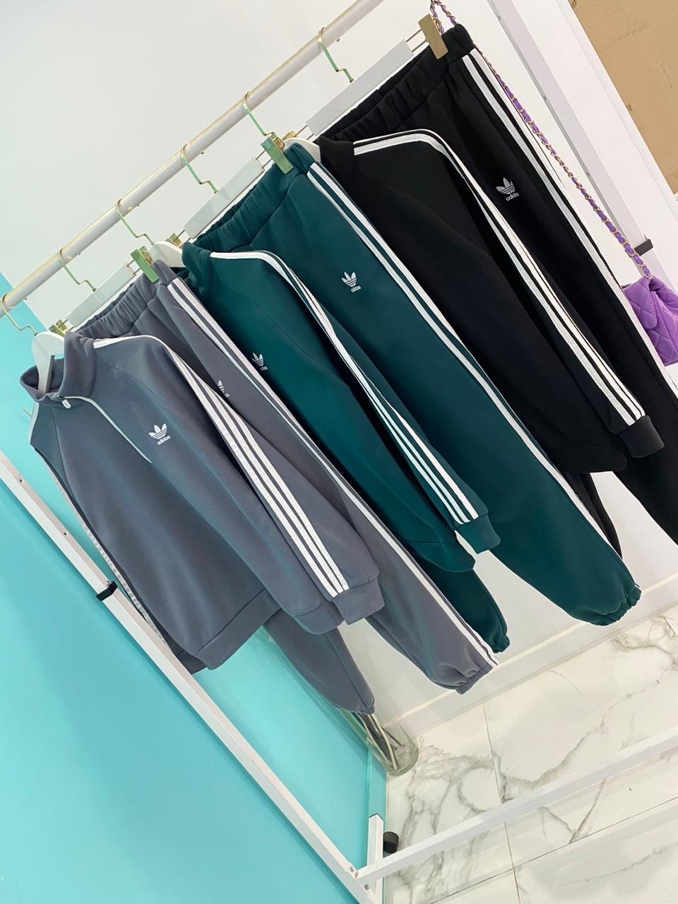 костюмы спортивный adidas,спортивные костюмы,женские костюмы спортивные,костюмчик,спортивные костюмы адидас