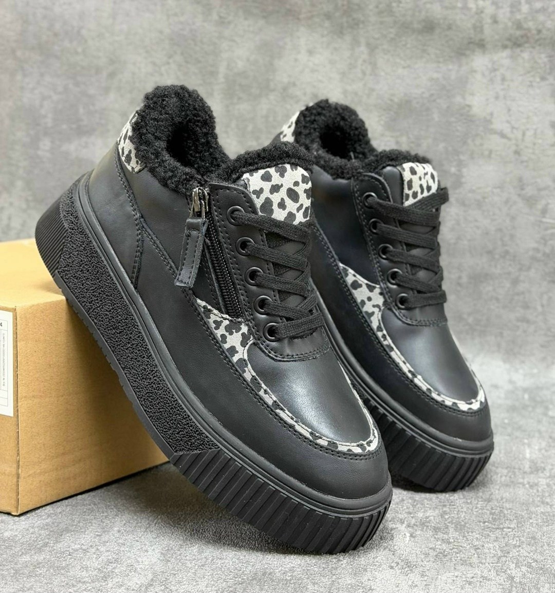 ,кроссовки женскиe,женские зимние кроссовки,стильные кроссовки,обуви