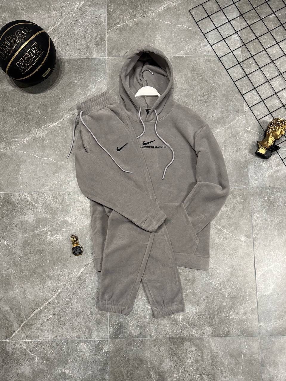 спортивный костюм nike на флисе,спортивные костюмы nike,костюм найк на флисе,спортивные костюмы мужские,спортивные костюмы найк
