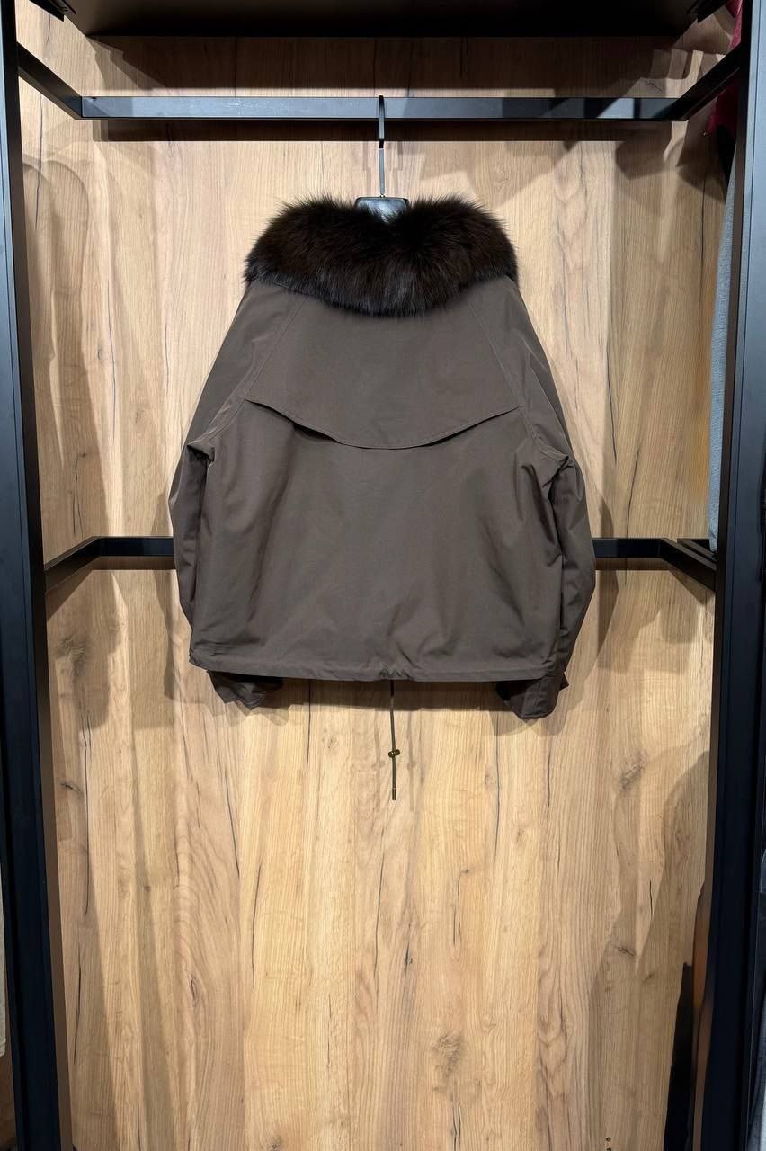 куртка с мехом,пуховики с натуральным мехом,пуховики с мехом,женская зимняя куртка,меховая куртка