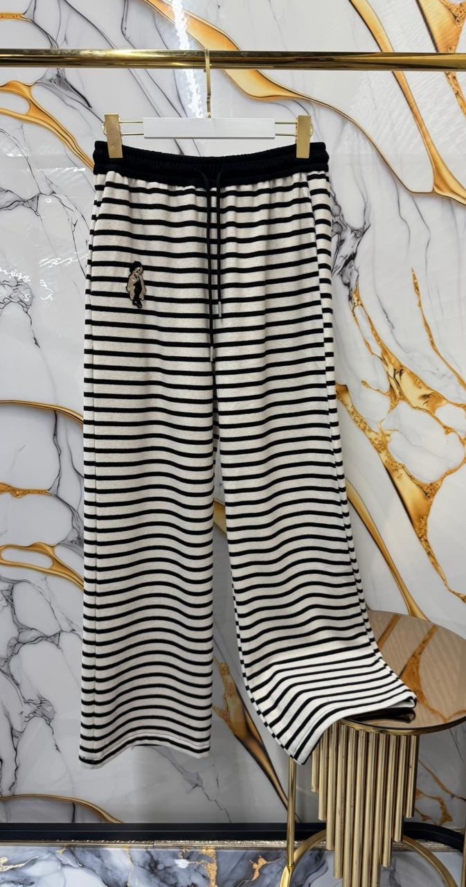 брюки трикотажные,модные брюки,трикотажный костюм,одежда брюки,широкие брюки