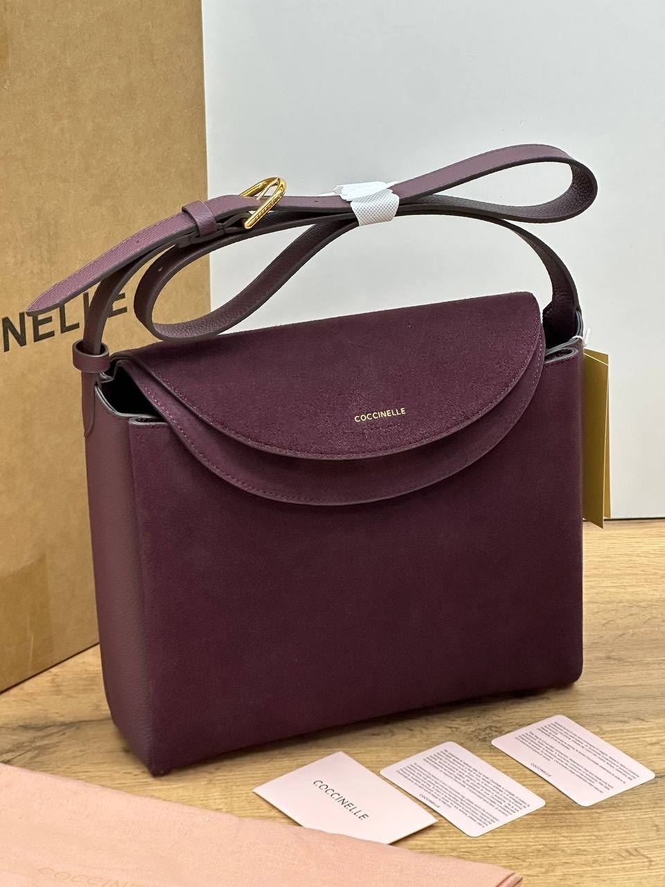 сумки coccinelle замшевая сумка,сумка coccinelle,замшевая сумка,женская сумка coccinelle,сумка