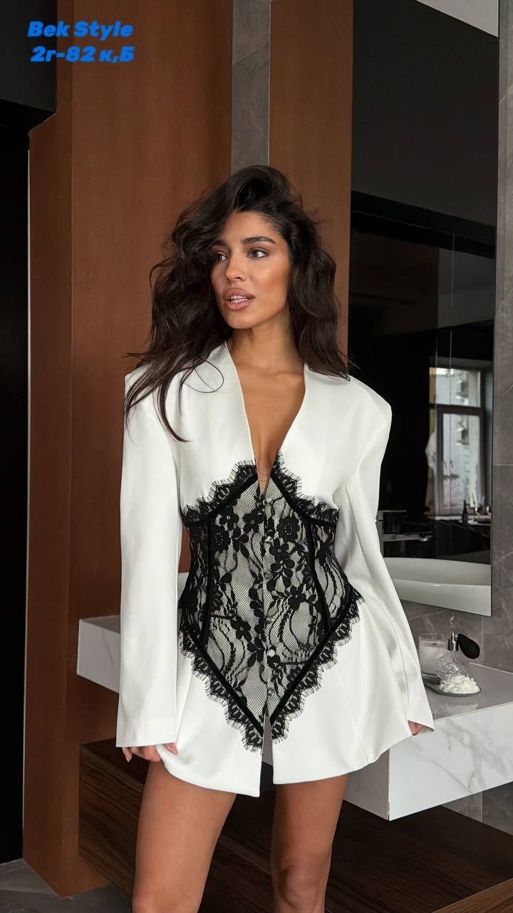 элегантные наряды,женские наряды,шикарная одежда,модные наряды,пиджак с кружевом