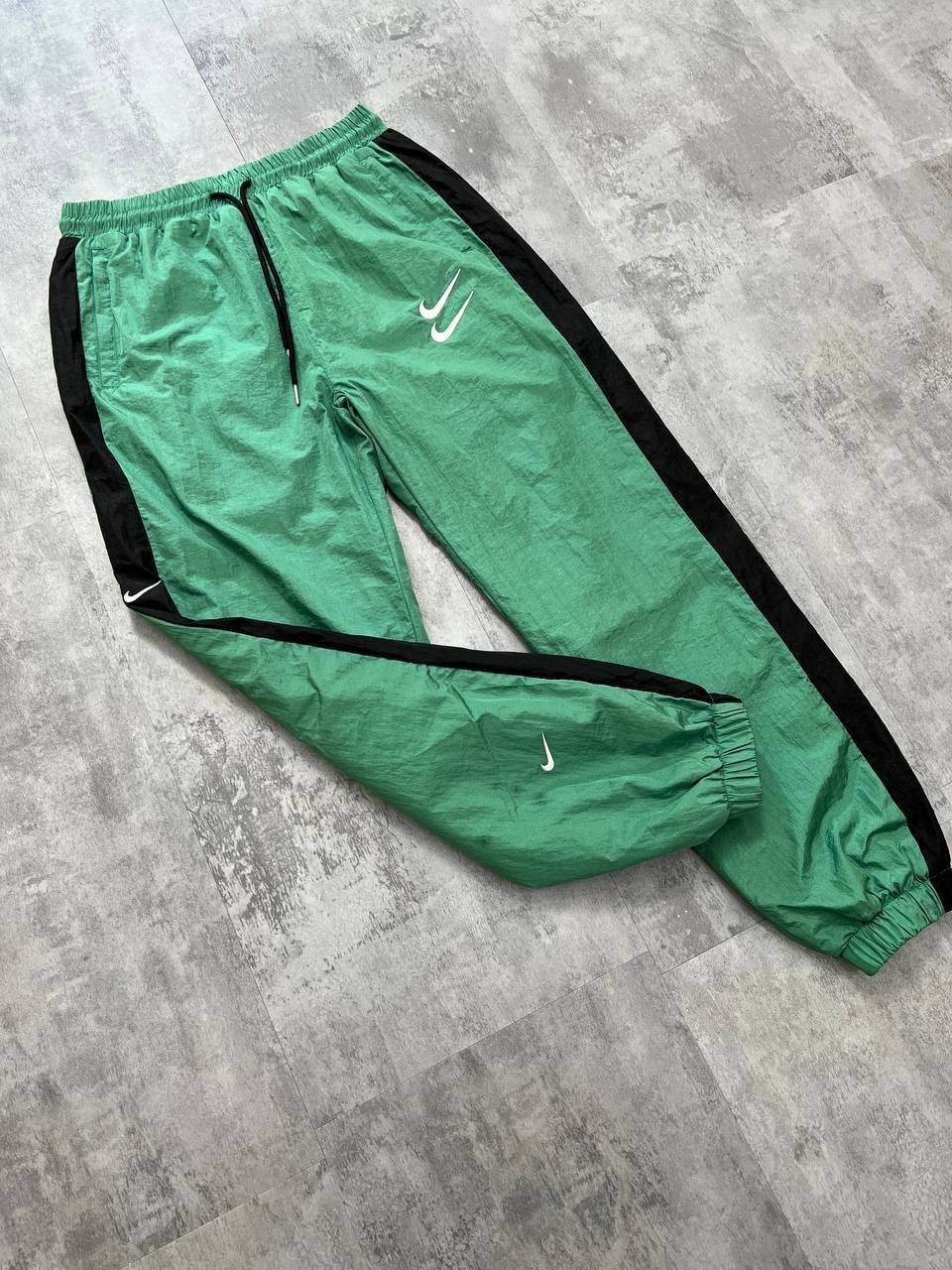 спортивные штаны nike,спортивные штаны nike мужские,спортивные штаны,штаны мужские спортивные,штаны найк мужские плащевка