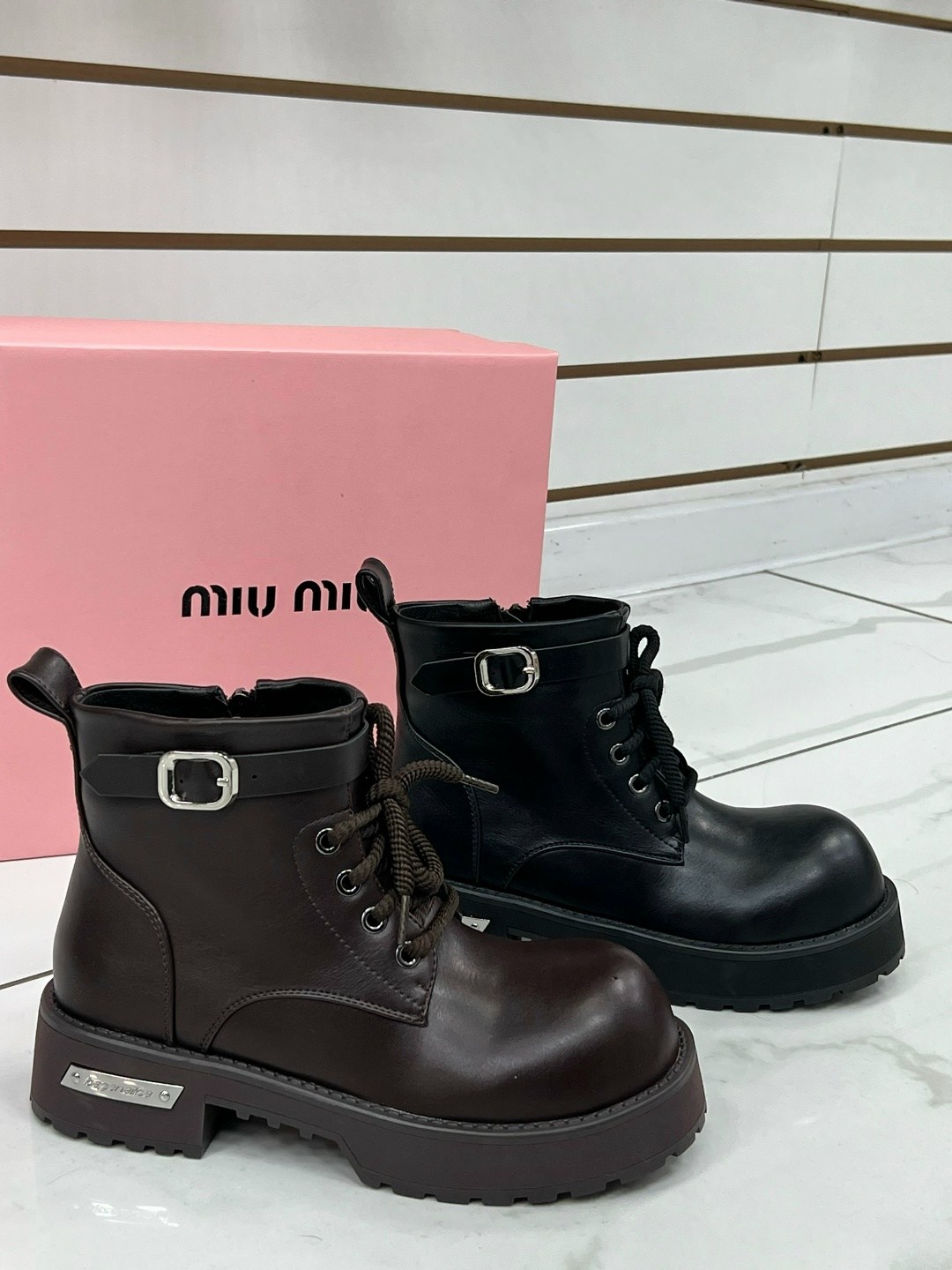 ботинки,женские ботинки,,ботинки стильные,ботинки демисезонные