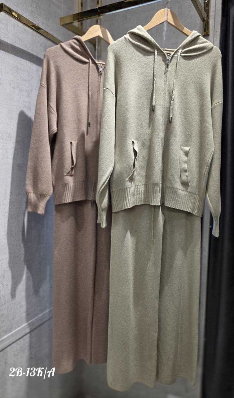 кашемировый костюм loro piana,женские костюмы,вязаные костюмы,костюм вязаный женский,100% кашемировый костюм с капюшоном и длинным рукавом