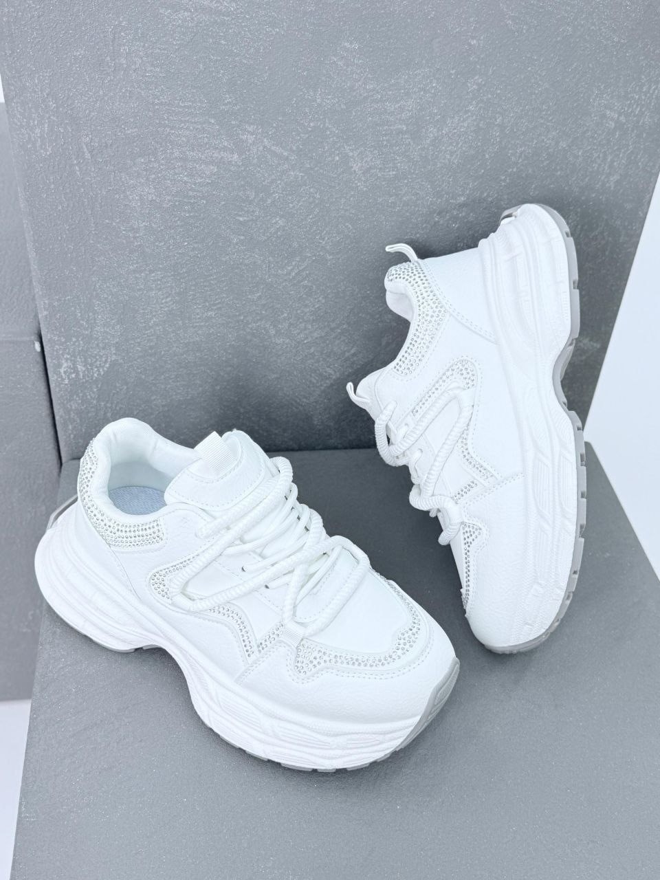 женские кроссовки,кроссовки,кроссовки белые,белые кроссовки женские,