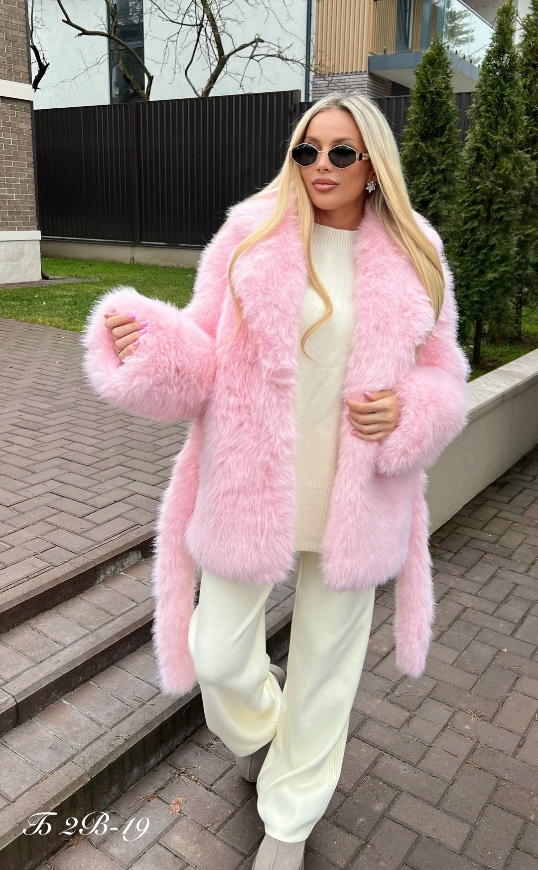 шуба розовая,шуба женская искусственная короткая розовый,розовая шуба из искусственного меха,шуба из экомеха,шуба искусственная