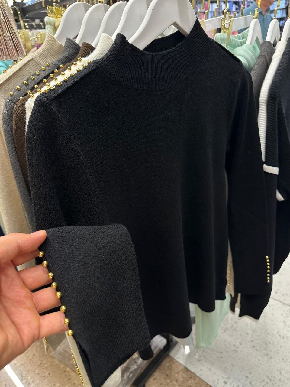 свитер с высоким воротником,женский свитер с высоким воротником,свитер с высоким воротом,вязаный свитер с высоким воротником,женский свитер с высоким воротом