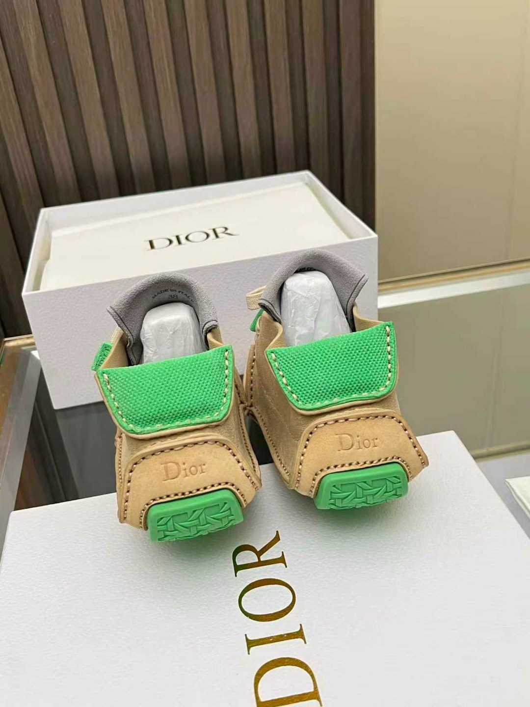 ,dior кроссовки,диор кроссовки,модные кроссовки,кеды диор