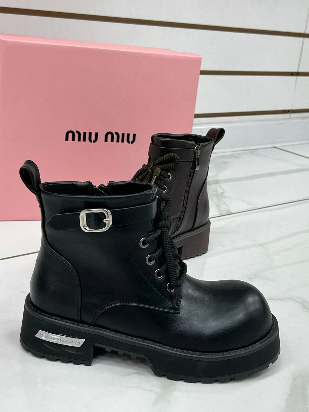 ботинки,женские ботинки,,ботинки стильные,ботинки демисезонные