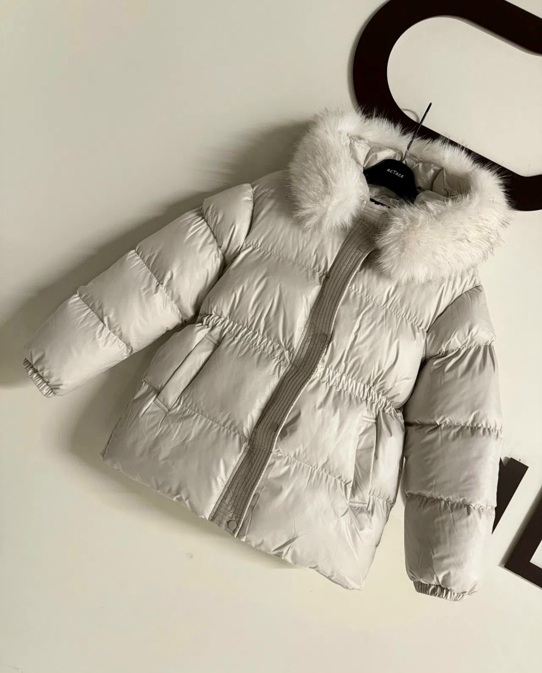 зимние куртки и пуховики,женские зимние пуховики,женский пуховик с капюшоном,женский пуховик на 2025 белом утином пуху,женский пуховик из 2025 натурального лисьего меха 90% пуха белой утки