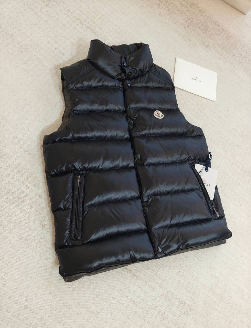 жилет moncler,жилетка moncler,жилетка монклер,жилетка монклер мужская,жилетка мужская moncler maya