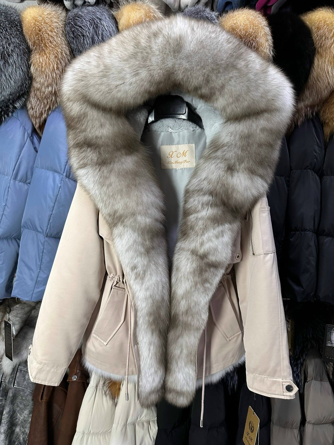 парка с натуральным мехом,парка из меха финского песца и лисицы,парка с мехом песца,парка с мехом,парка женская с натуральным мехом