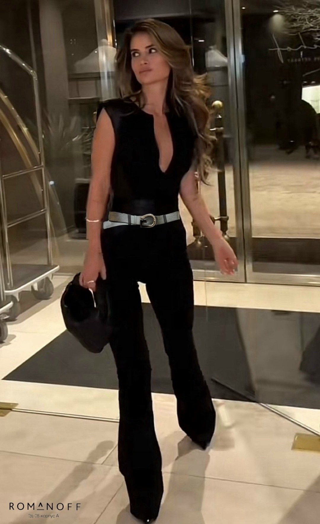 серый брючный костюм,серое пальто,жакет оверсайз,образ с пальто,жакет свободного кроя