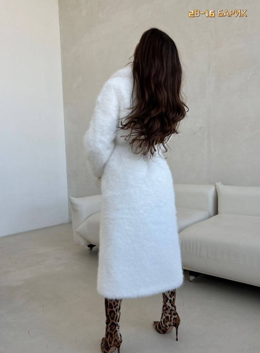шуба искусственная,шуба белая длинная,женская шуба,шубка,шуба