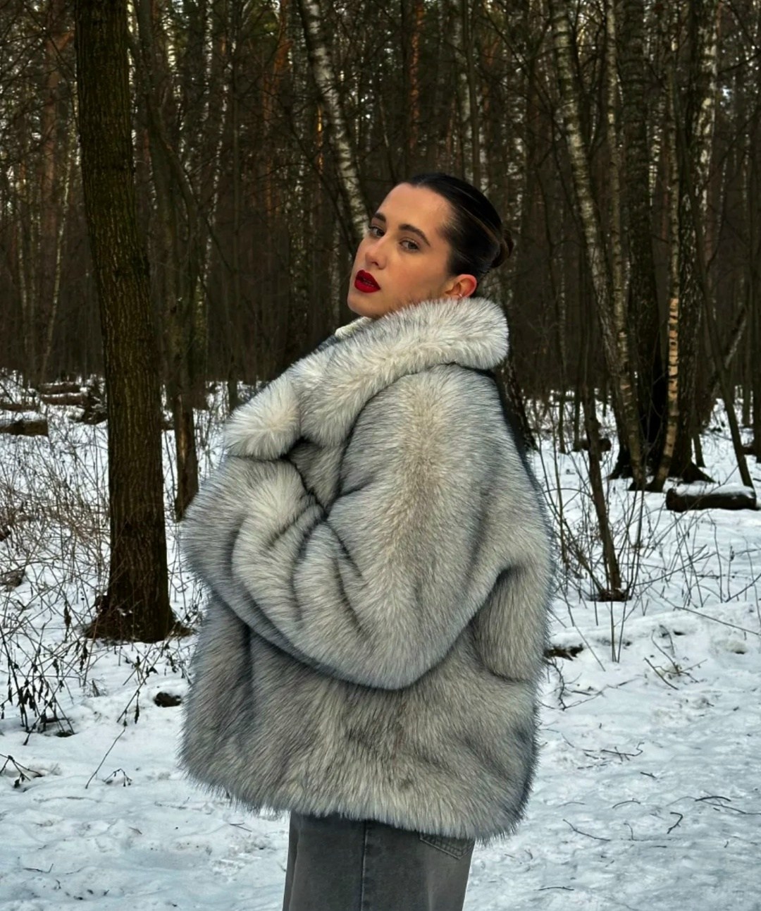 шуба модная,меховая куртка,шуба из натурального меха,женская шуба,шуба искусственная