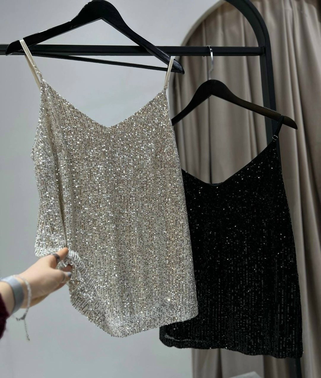 топ с пайетками,блузка кофта,блузки женские,майка с пайетками