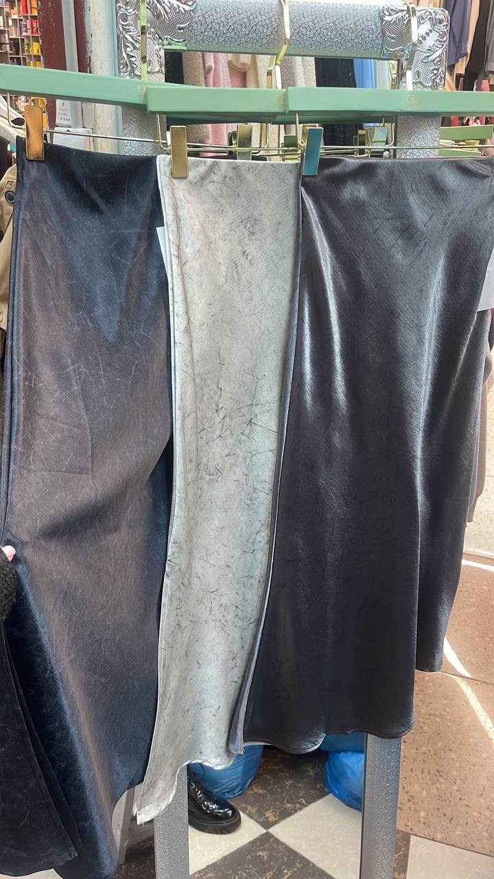 бежевая юбка,юбка длинная атласная,атласная юбка,юбка,длинная юбка