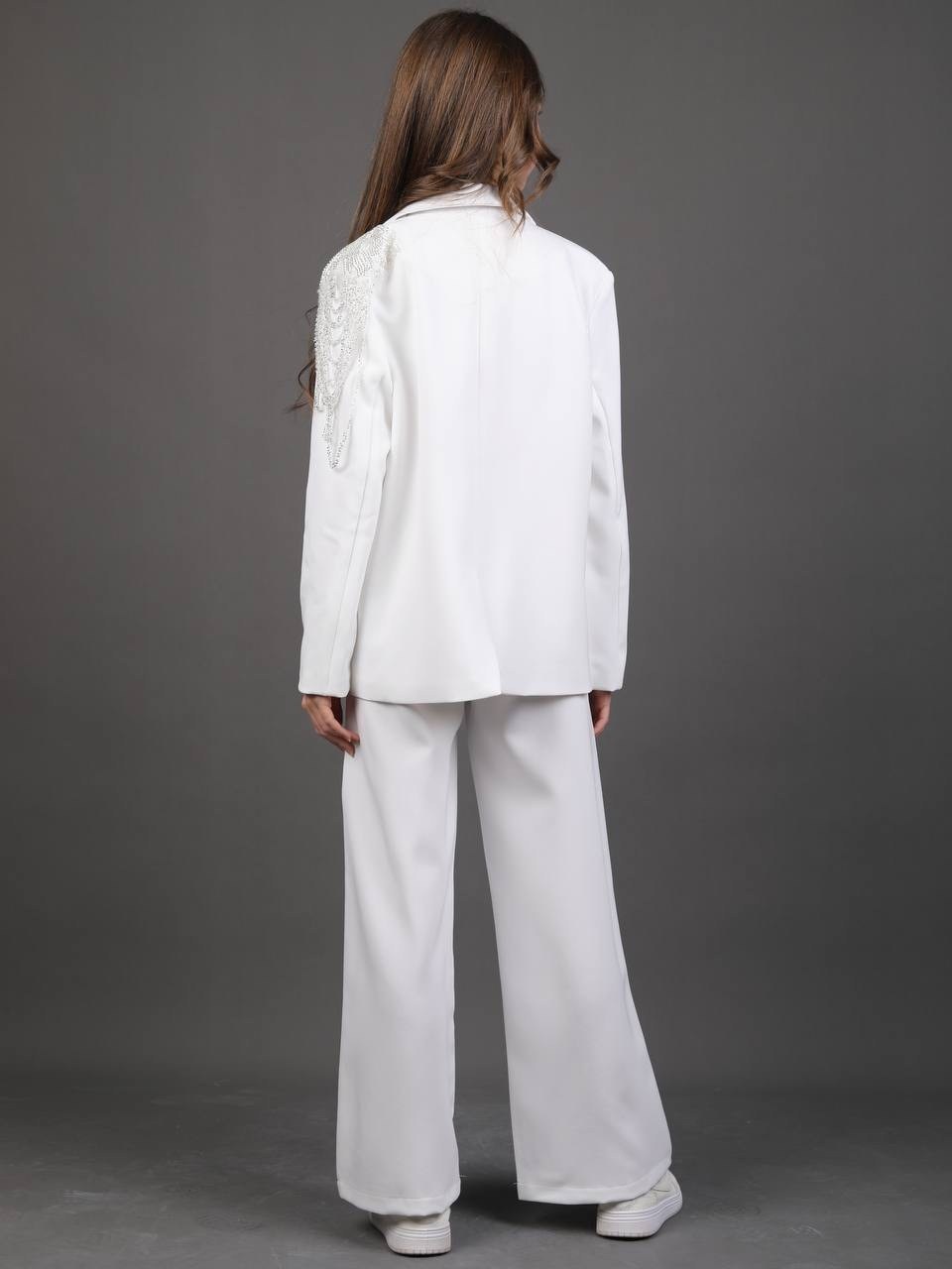 костюмы брючные,стильные костюмы,белый брючный костюм,брючный костюм для девочек,костюм нарядный брючный