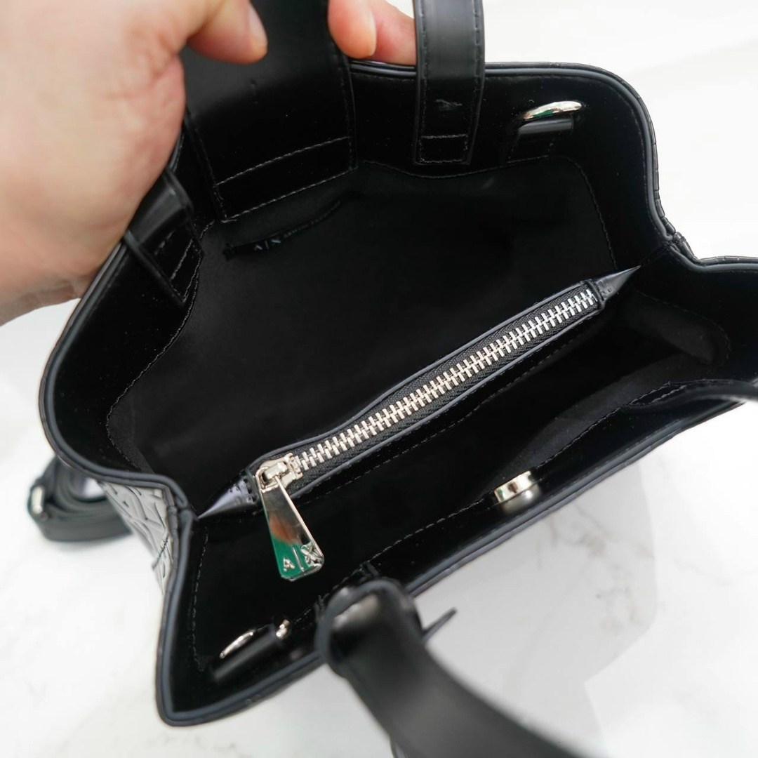 сумка armani exchange,сумка armani exchange женская,сумка,сумка женские,сумка армани эксчендж женская