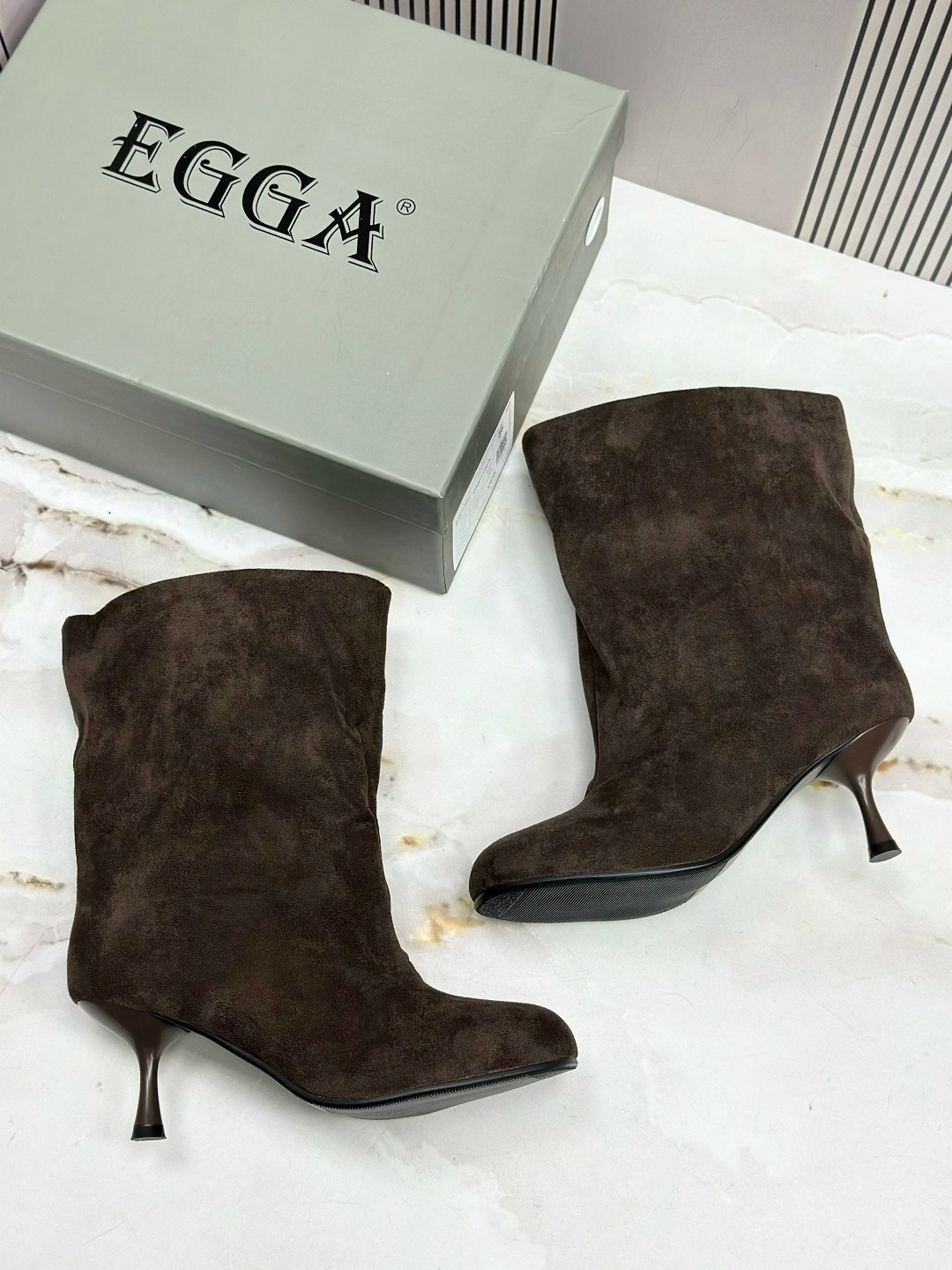 бежевые замшевые ботильоны,замшевые ботильоны,,ботильоны женские,бежевые ботильоны