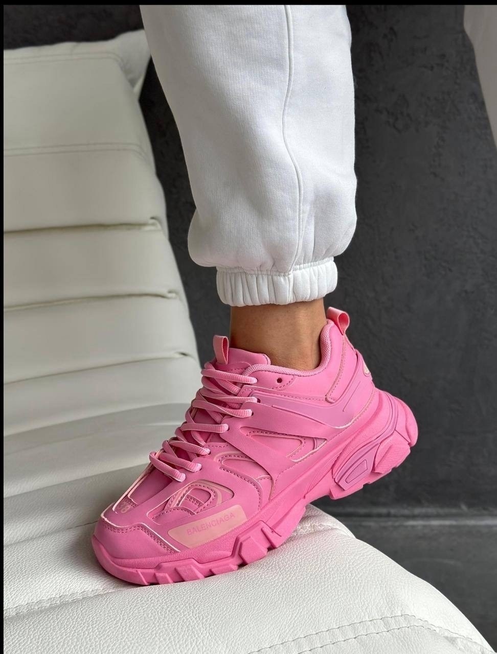 баленсиага кроссовки розовые,кроссовки женские balenciaga,баленсиага track розовые,розовые баленсиаги,розовые кроссовки
