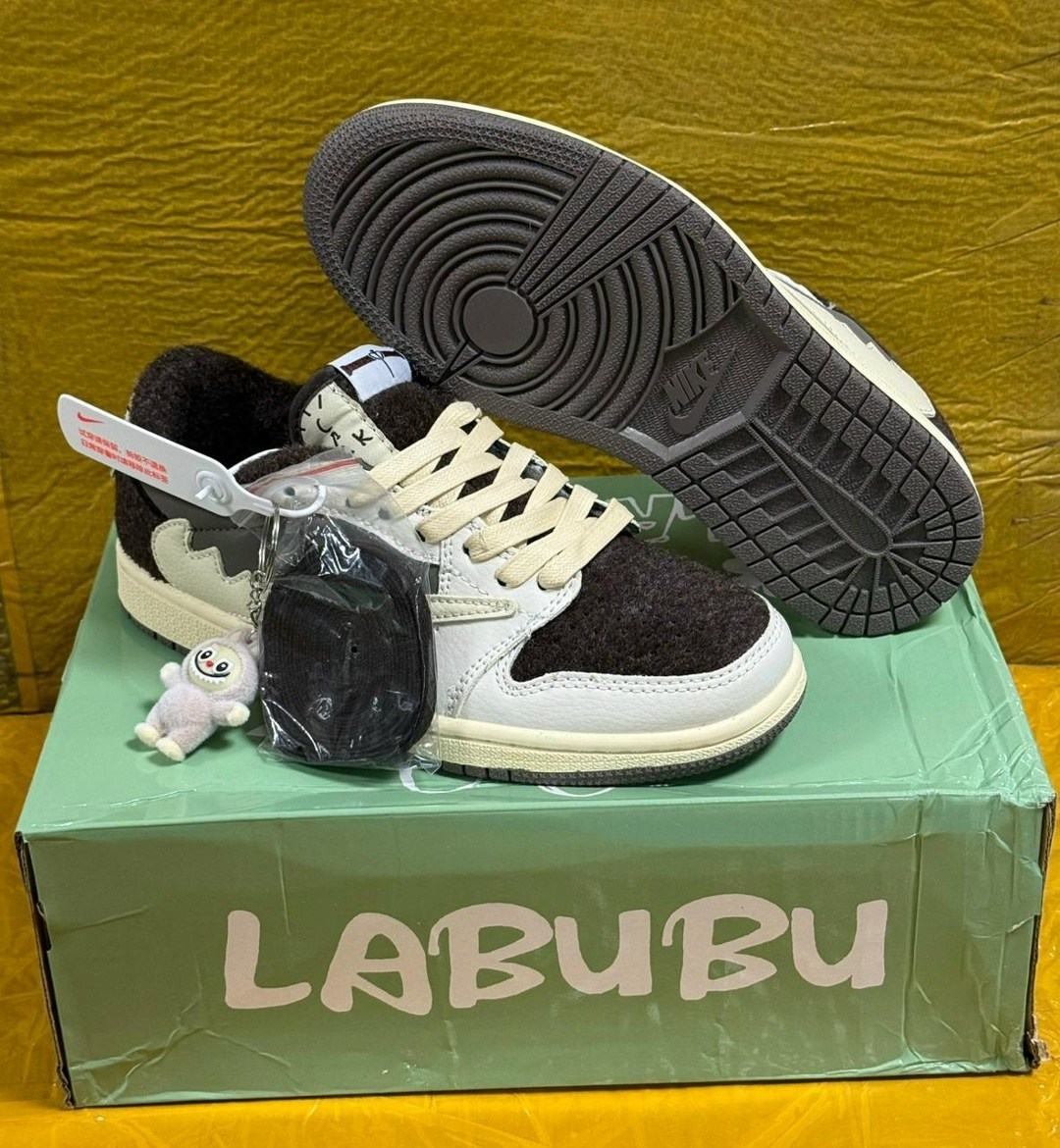 nike air jordan 1 low travis scott,nike air jordan 1 low travis scott reverse mocha,air jordan 1 low travis scott,nike air jordan 1 low x travis scott,кроссовки nike travis scott x air jordan 1 low