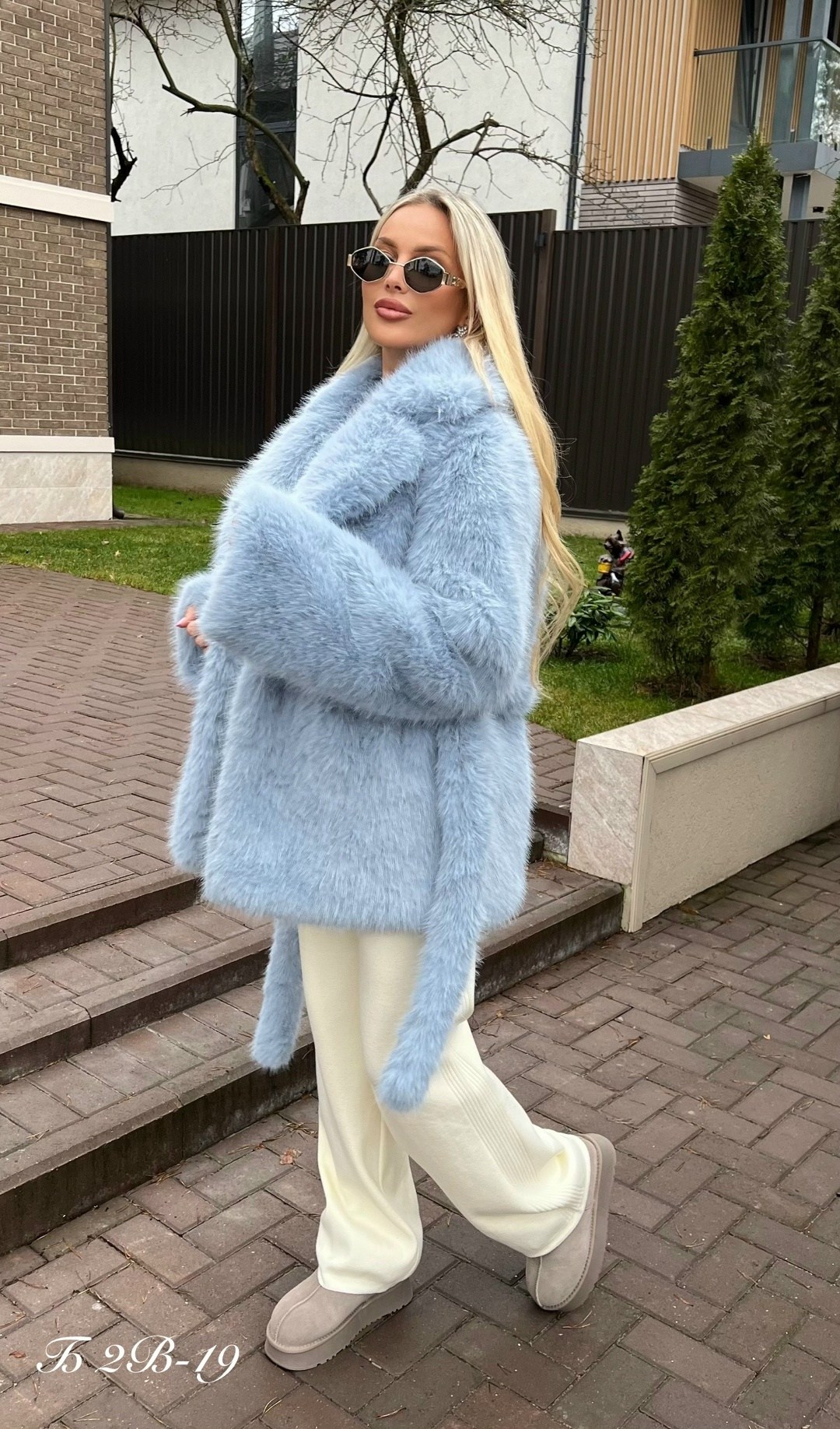 искусственная шуба,шуба из экомеха,шуба голубая,шубка,эко шуба из искусственного меха shubeco голубой
