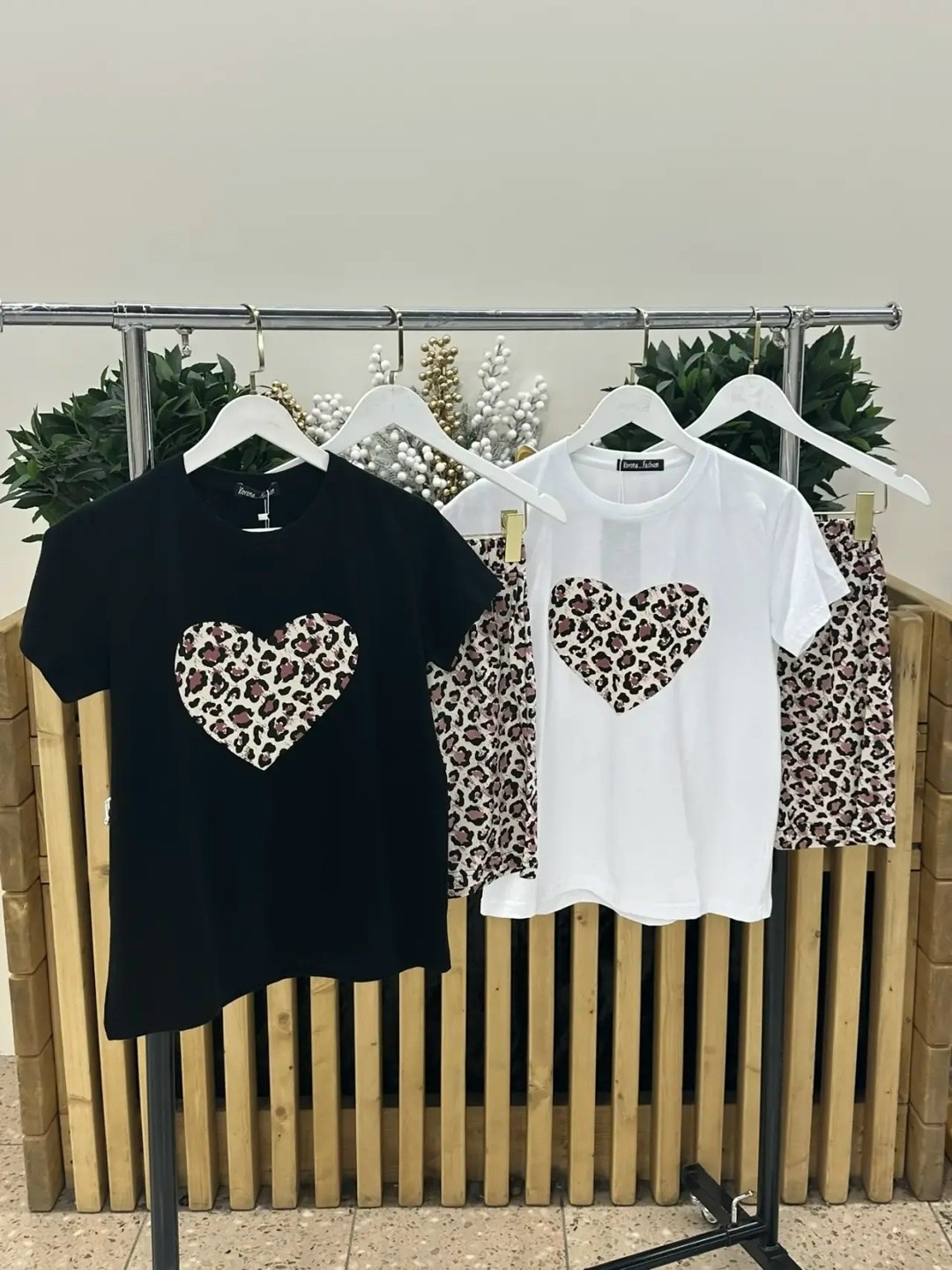 женская футболка,женские футболки с принтом,футболки и топы,летние футболки,футболка с принтом леопардовая