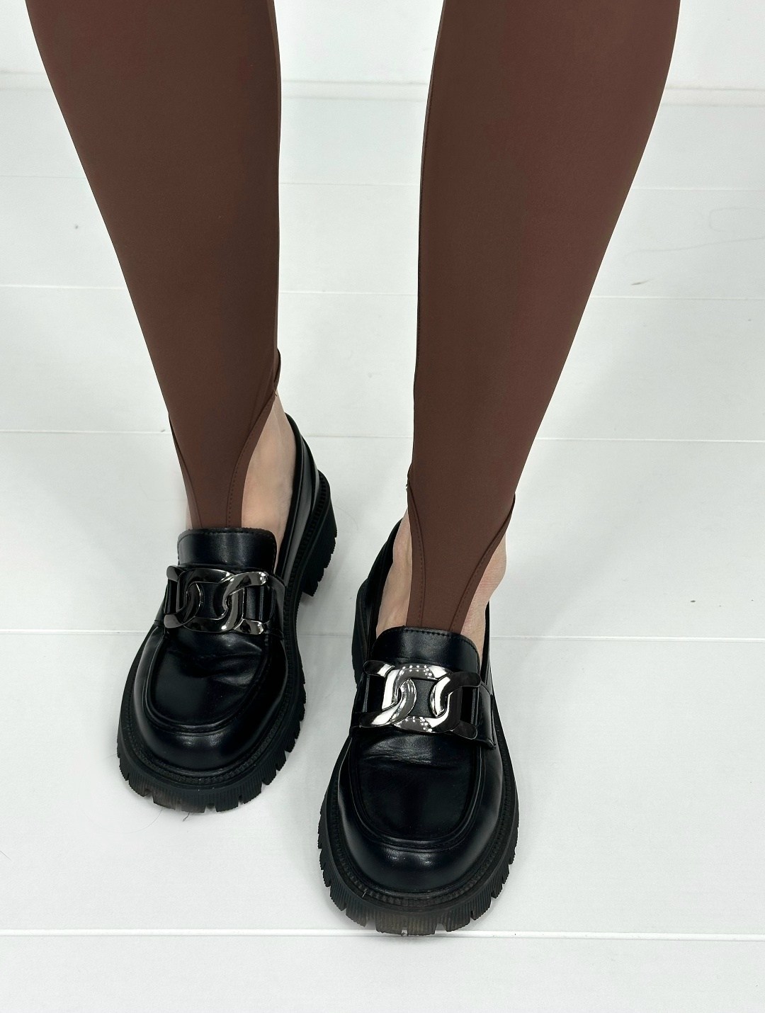 лоферы женские,модные лоферы,женские лоферы на платформе,лоферы закрытые,женская обувь