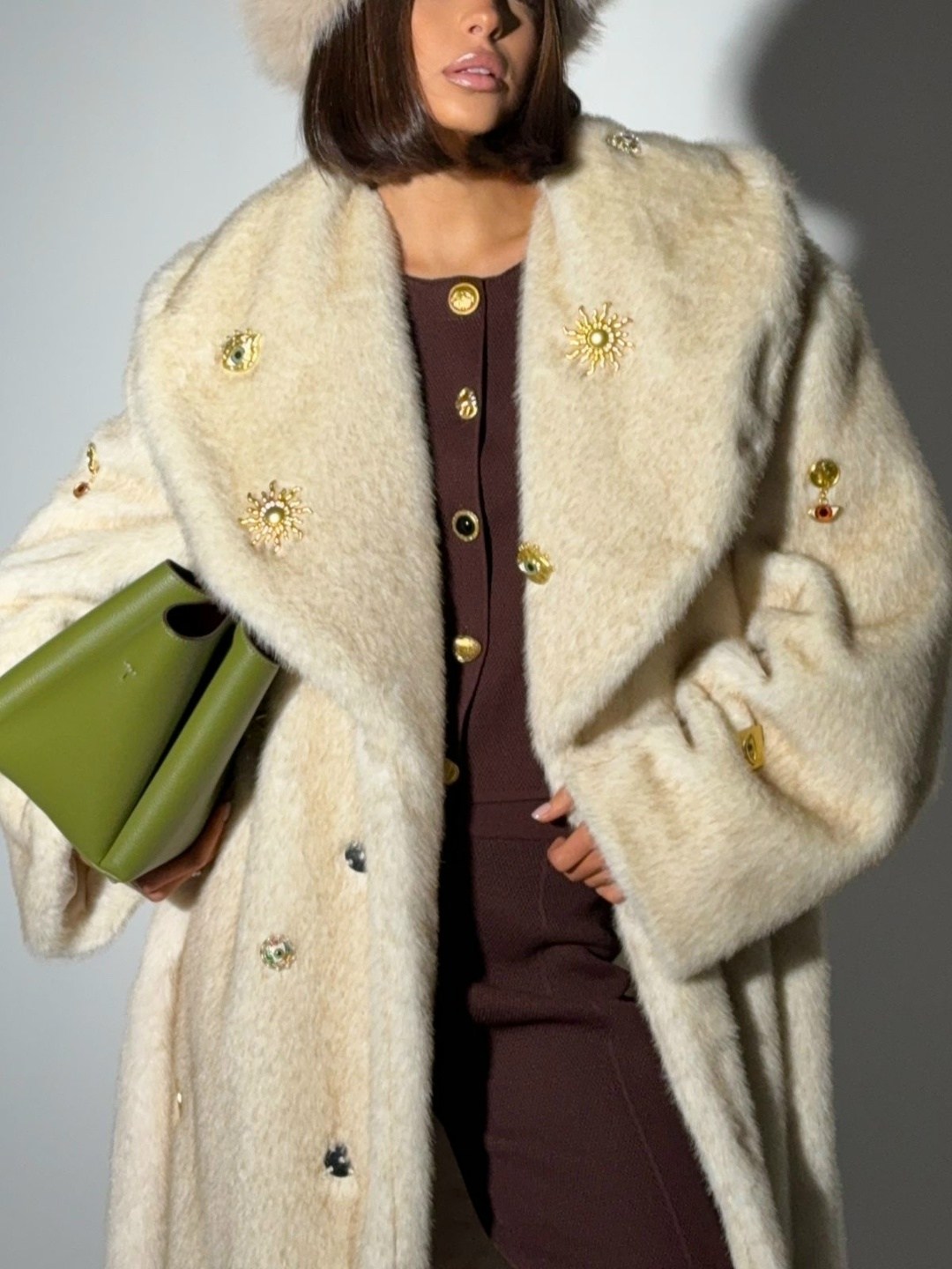 шуба искусственная,шуба искусственная женская,белая шуба,пальто плюшевое,меховое пальто