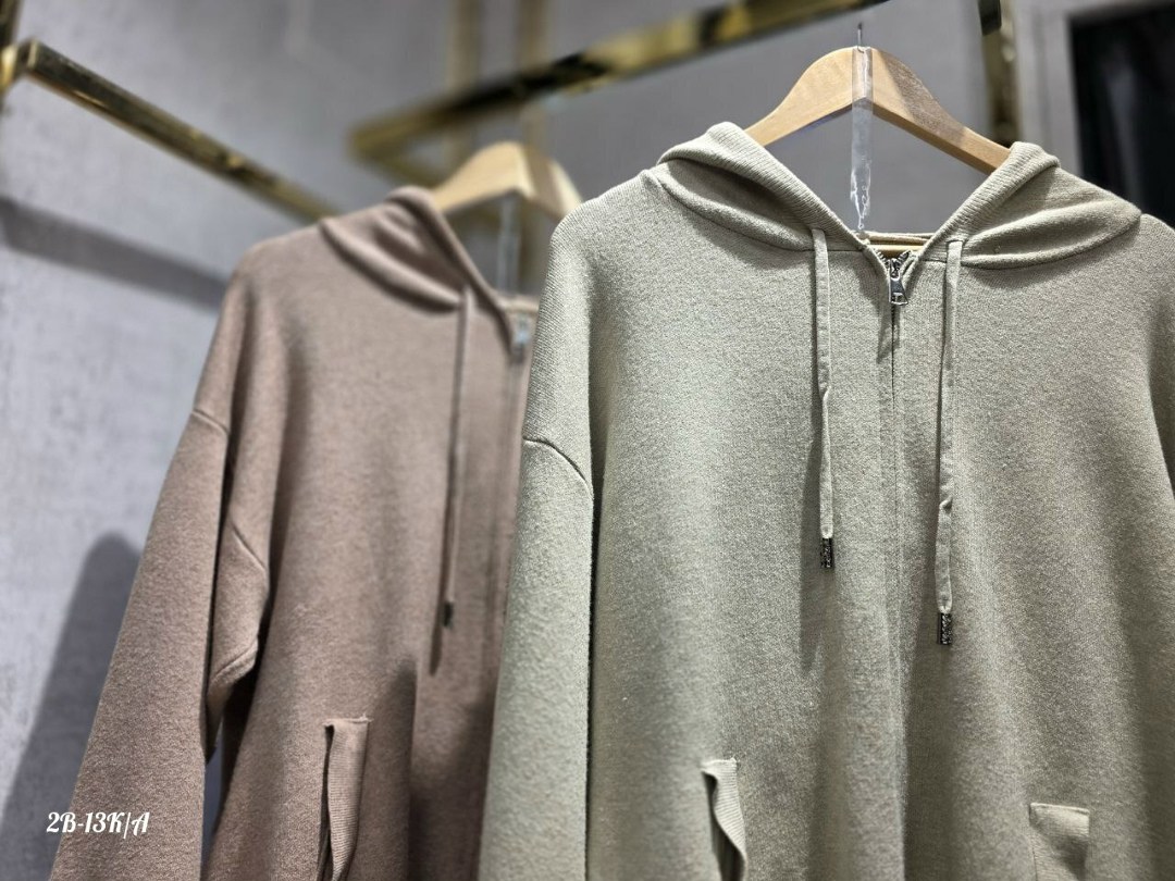 кашемировый костюм loro piana,женские костюмы,вязаные костюмы,костюм вязаный женский,100% кашемировый костюм с капюшоном и длинным рукавом