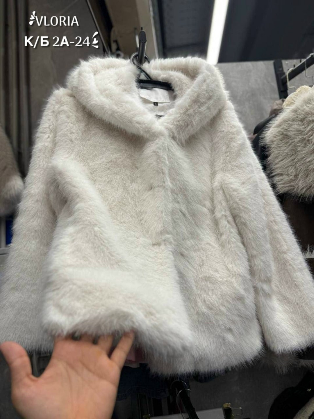 женская шуба,шубка,шубка белая,белая шубка искусственный мех,шуба искусственная
