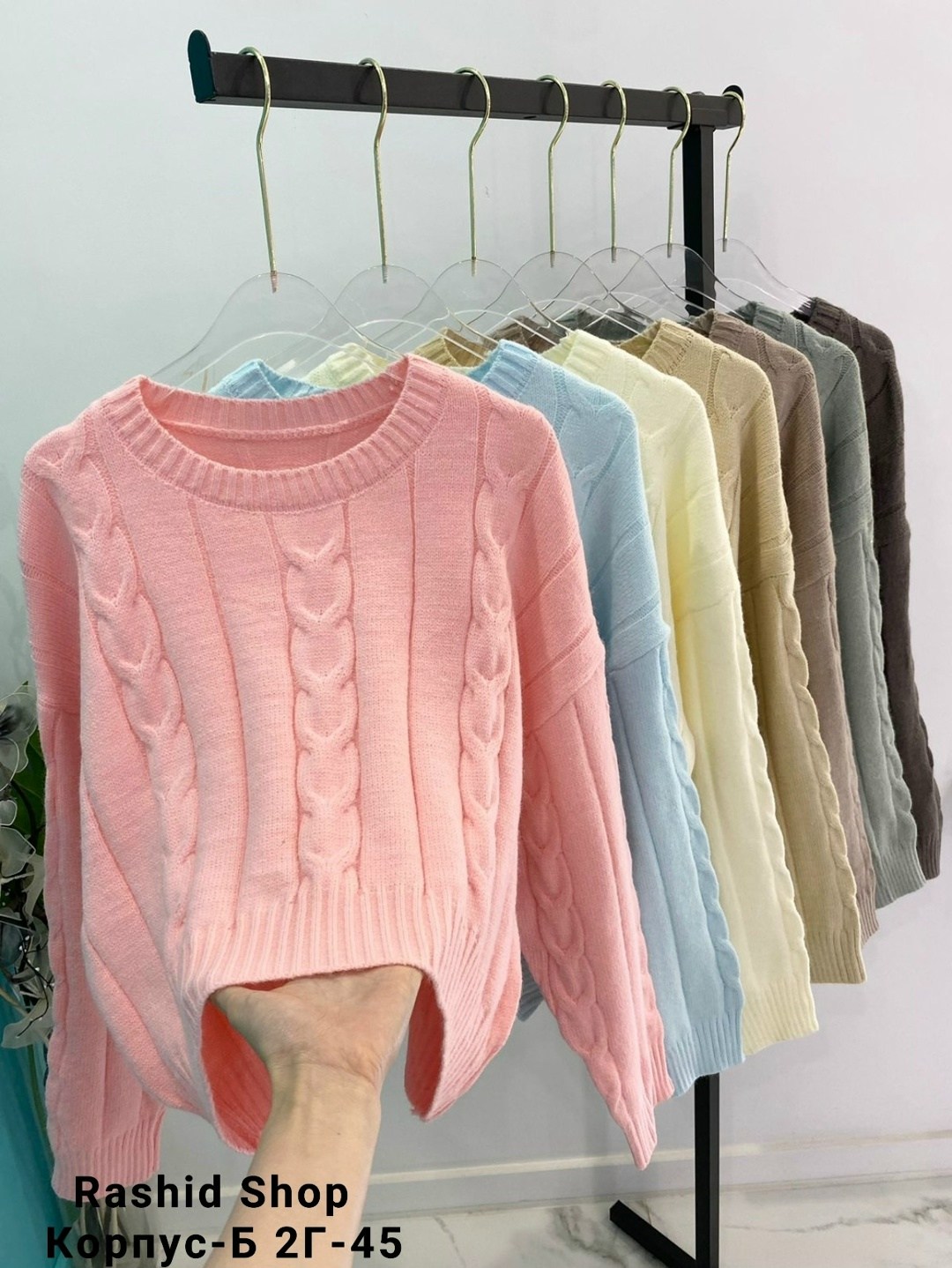 вязаные свитера,свитер,свитера женские,вязаный женский свитер,свитер джемпер