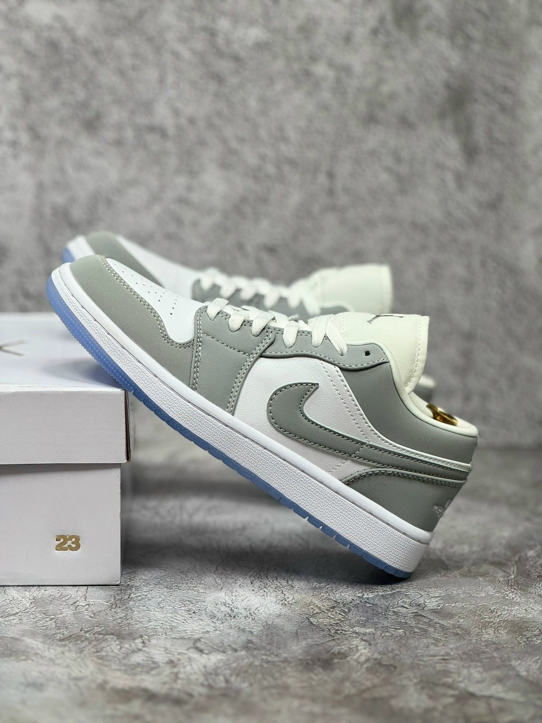 nike air jordan 1 low paris,nike air jordan 1 low,кроссовки nike air jordan 1 low,nike air jordan 1 low paris серый,nike air jordan 1 low wolf grey