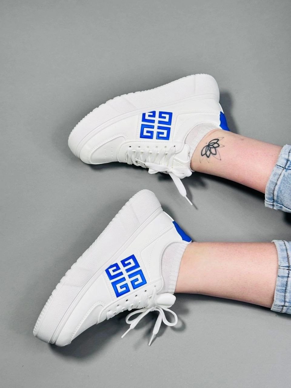 ,кроссовки женскиe,низкие кроссовки,versace кроссовки,спортивная