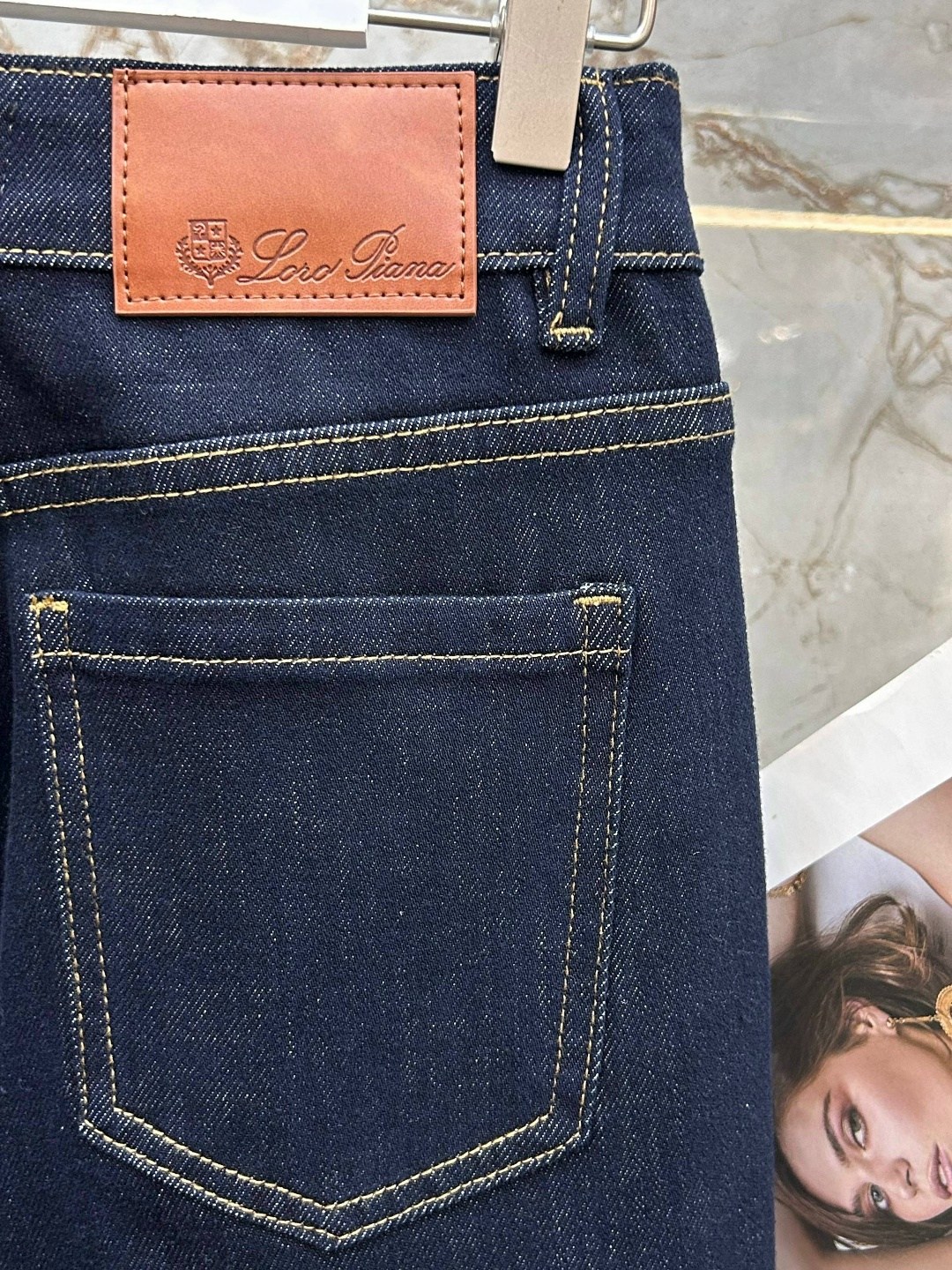 джинсы женские,джинсы,джинсы джинсы,джинсы модные,стильные джинсы