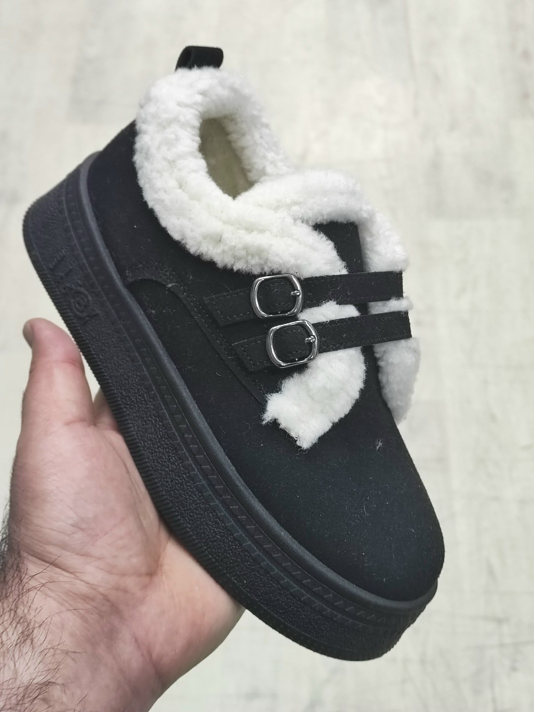 ,зимние женские кеды, женская зимняя,зимние женские угги,зимняя