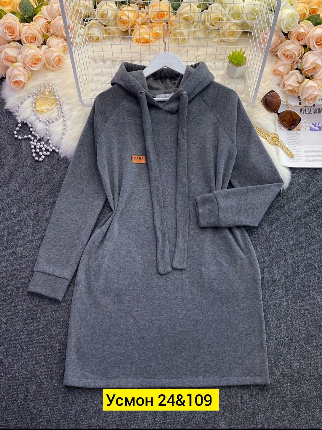 спортивное платье с капюшоном,платье с капюшоном ,платье на флисе,платье толстовка,платье с капюшоном