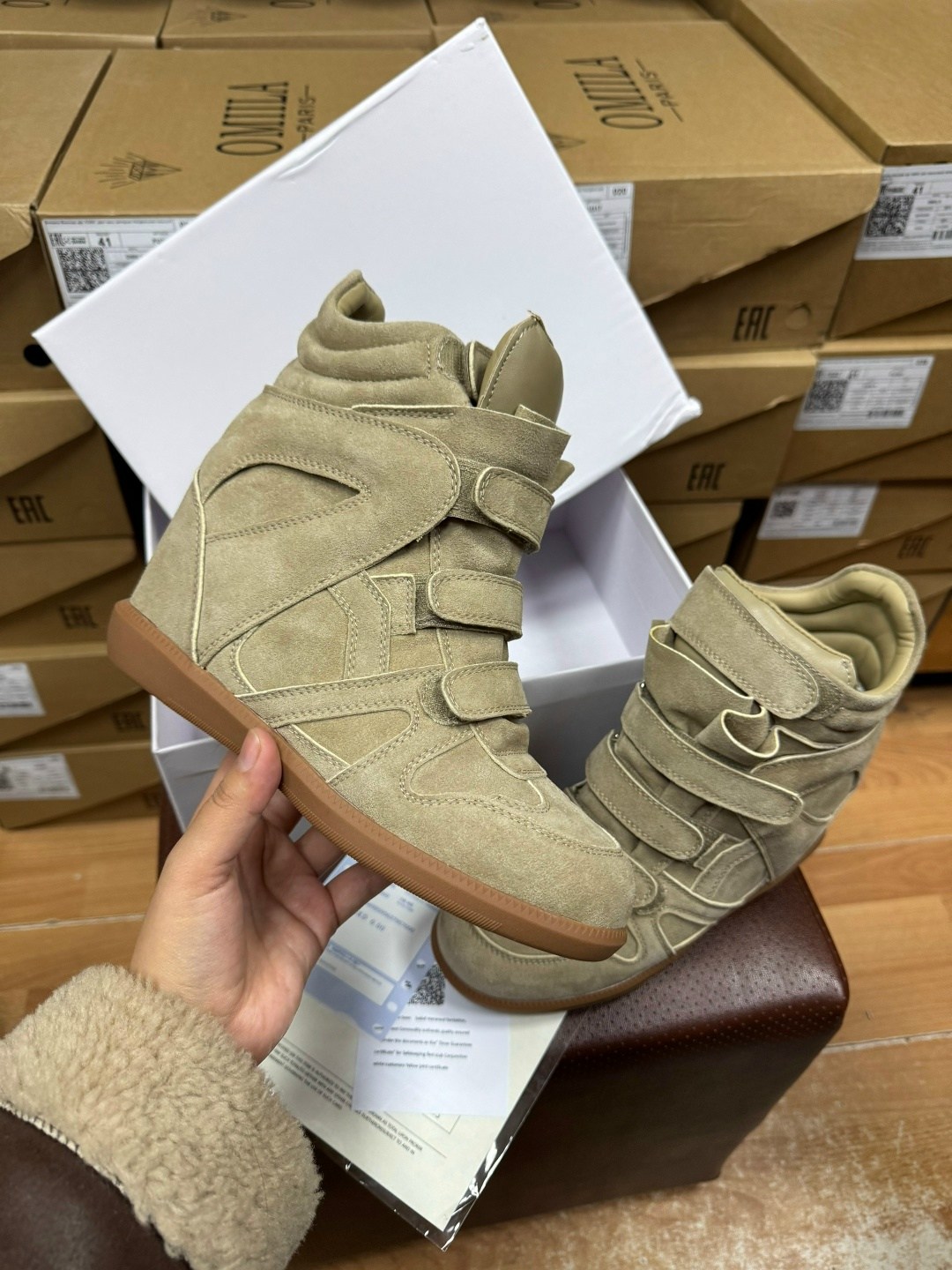 сникерсы изабель марант,,изабель марант ,isabel marant beige leather and suede bekett wedge sneakers size 37,изабель марант кроссовки