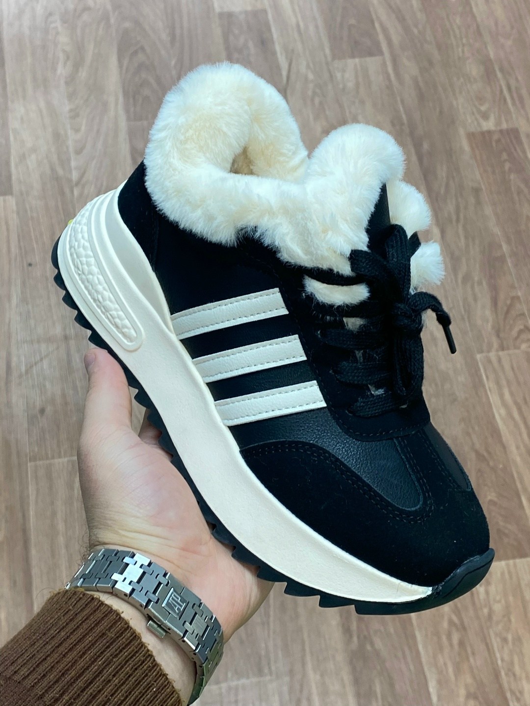 ,зимние женские кроссовки,женская ,ботинки зимние женские,высокие кроссовки