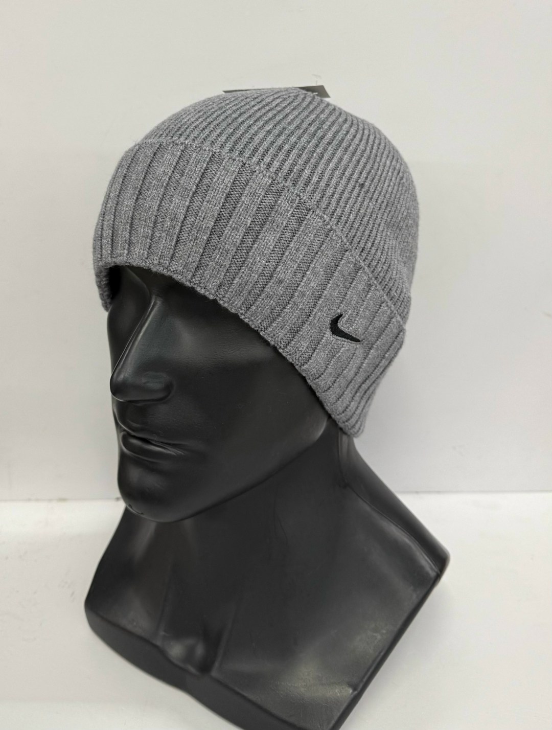 шапка nike,шапка найк,шапки мужские,шапка для мужчин,шапка мужская найк