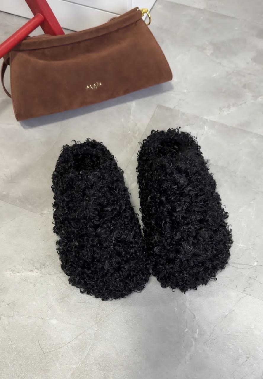 вязаные тапочки,тапочки,домашние меховые тапочки,тапочки модные,меховые шлепки
