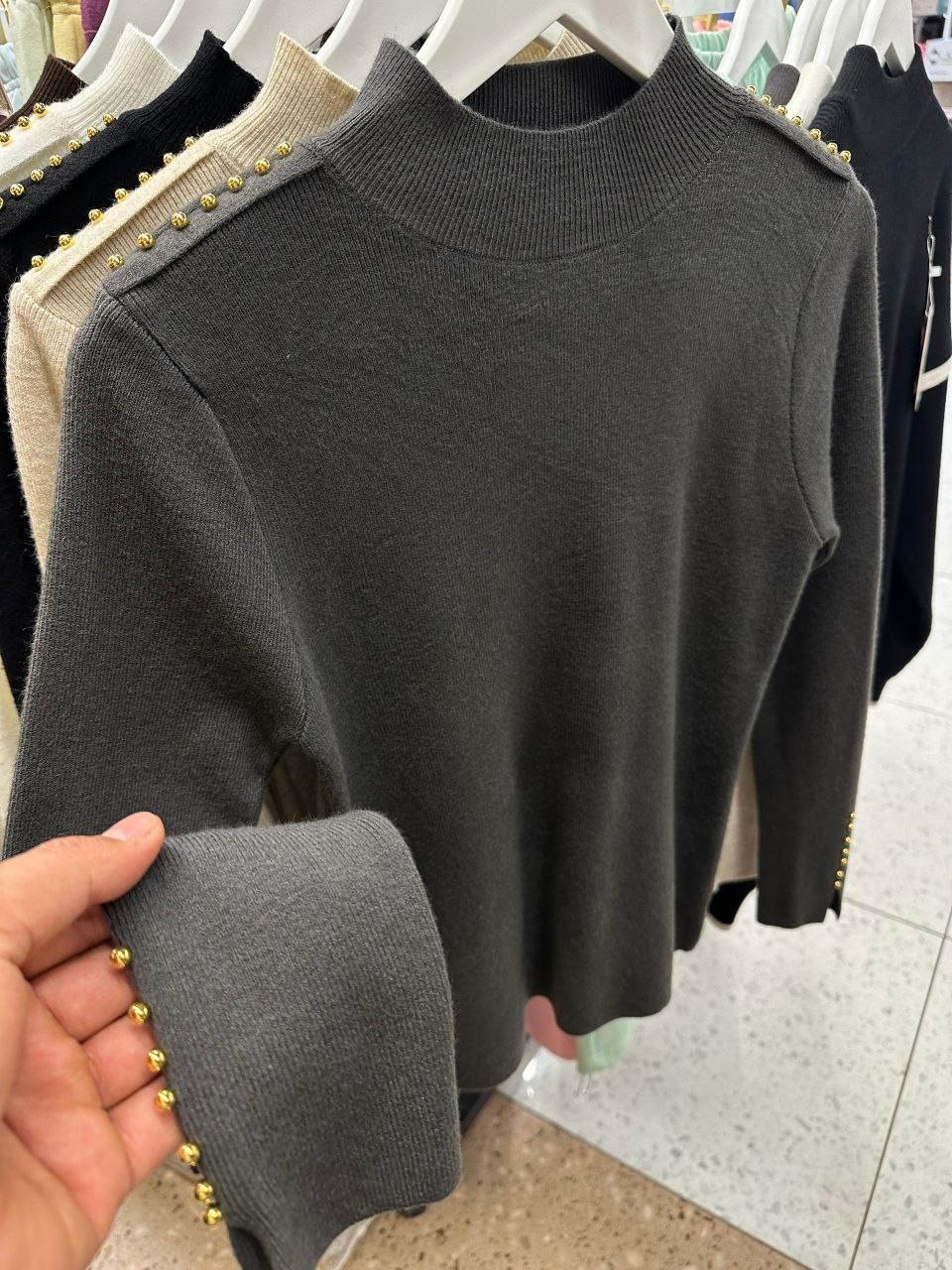 свитер с высоким воротником,женский свитер с высоким воротником,свитер с высоким воротом,вязаный свитер с высоким воротником,женский свитер с высоким воротом