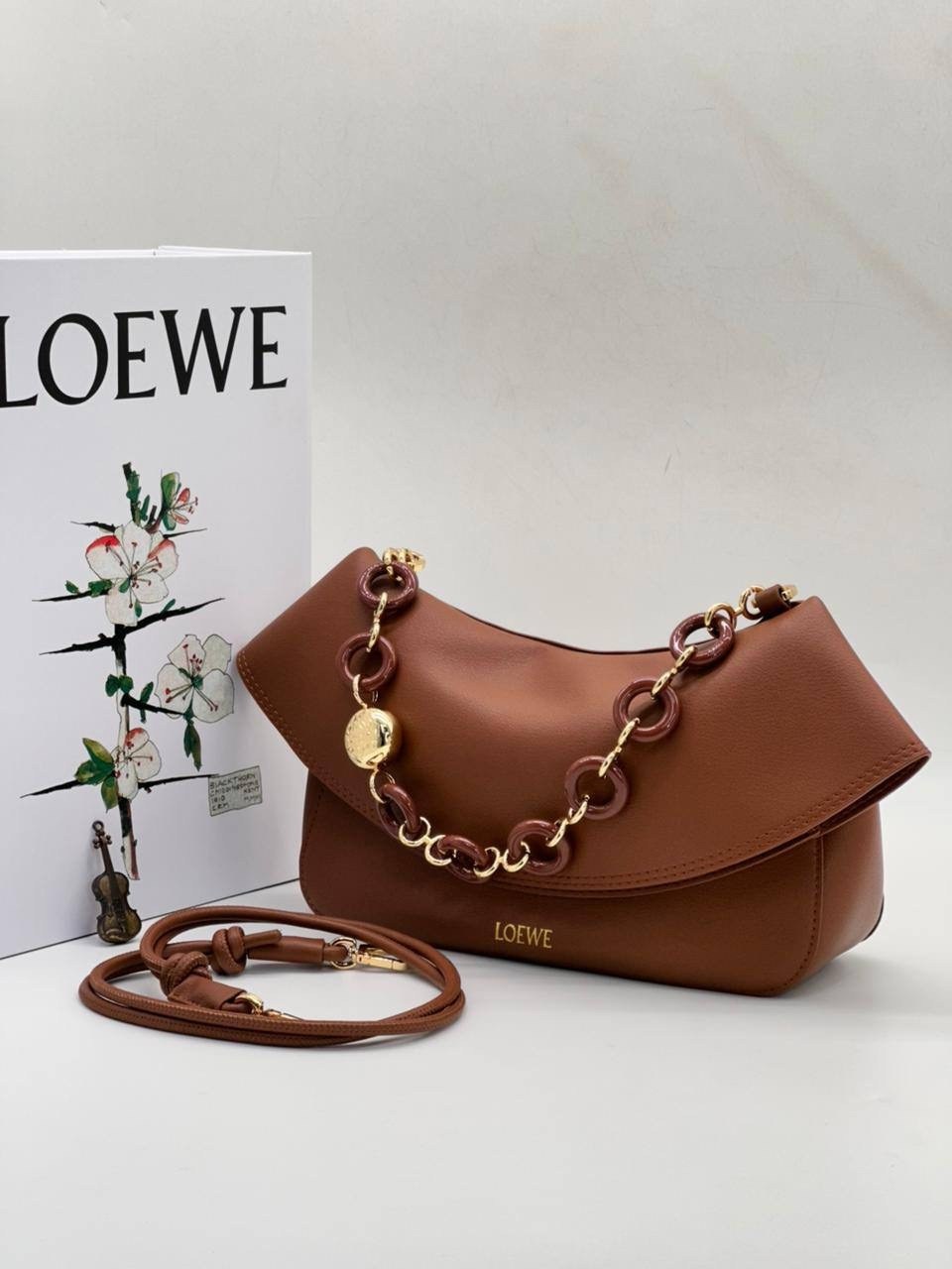 сумка женская loewe цепь комбинированная loewe 506104765,сумка loewe,сумка женская loewe,сумки,сумка женские