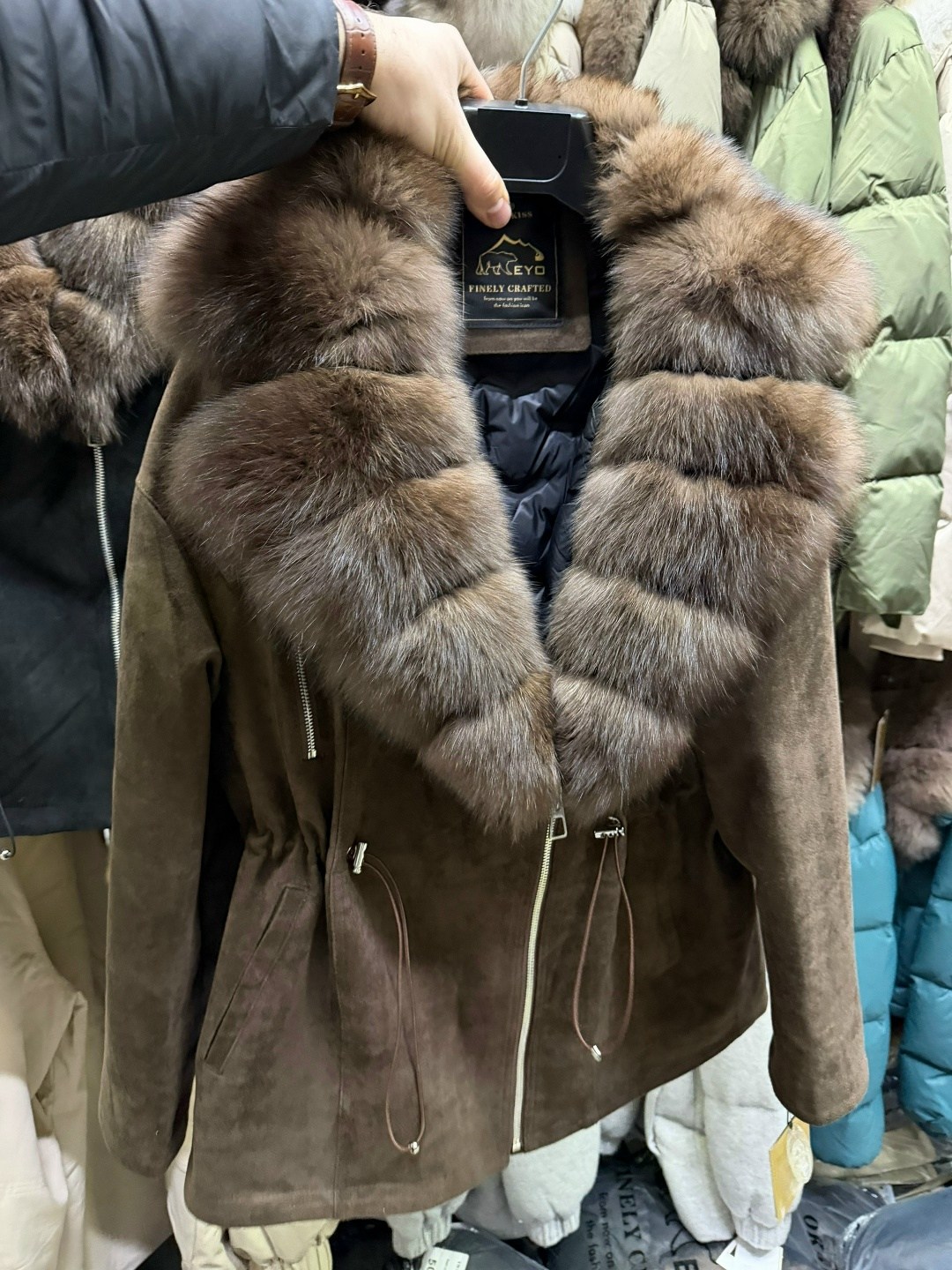 парка с натуральным мехом,парки с мехом песца,парка с мехом,женская парка с мехом,парка женская с натуральным мехом