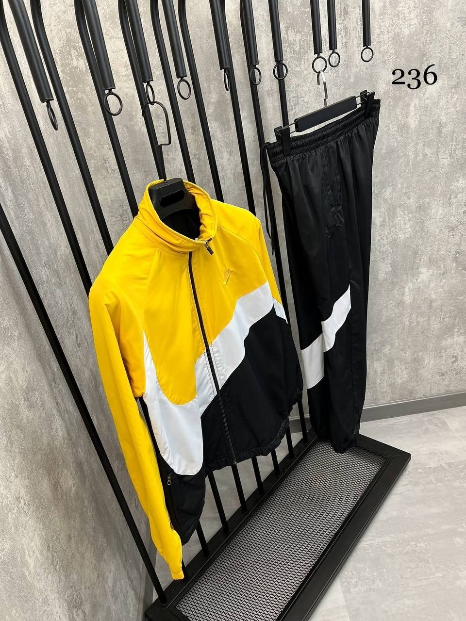 спортивные костюмы nike,ветровка nike big swoosh,спортивный костюм мужской nike,спортивные костюм,спорт костюм